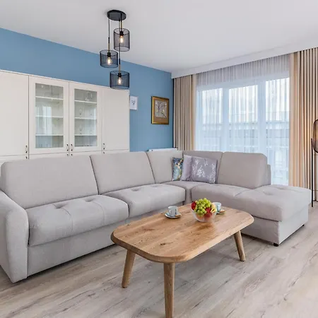 Wellness With Parking By Renters Prestige *