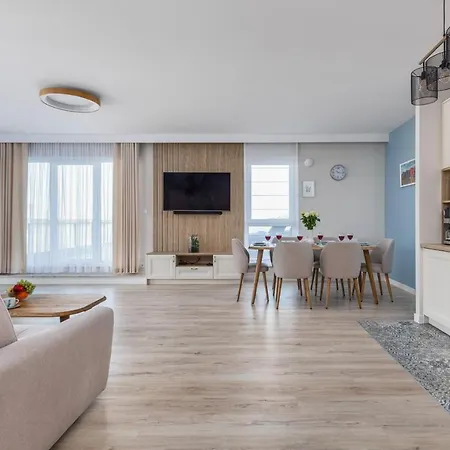 Wellness With Parking By Renters Prestige Apartmán