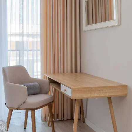 Wellness With Parking By Renters Prestige Apartman Dziwnów