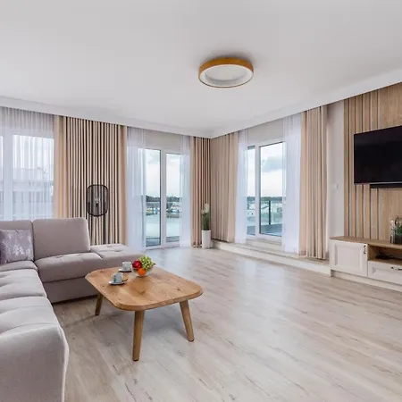 Wellness With Parking By Renters Prestige *