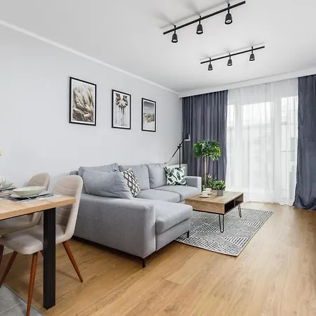 Apartman Wellness With Parking By Renters Prestige