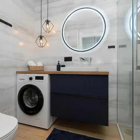 Wellness With Parking By Renters Prestige Apartman Dziwnów